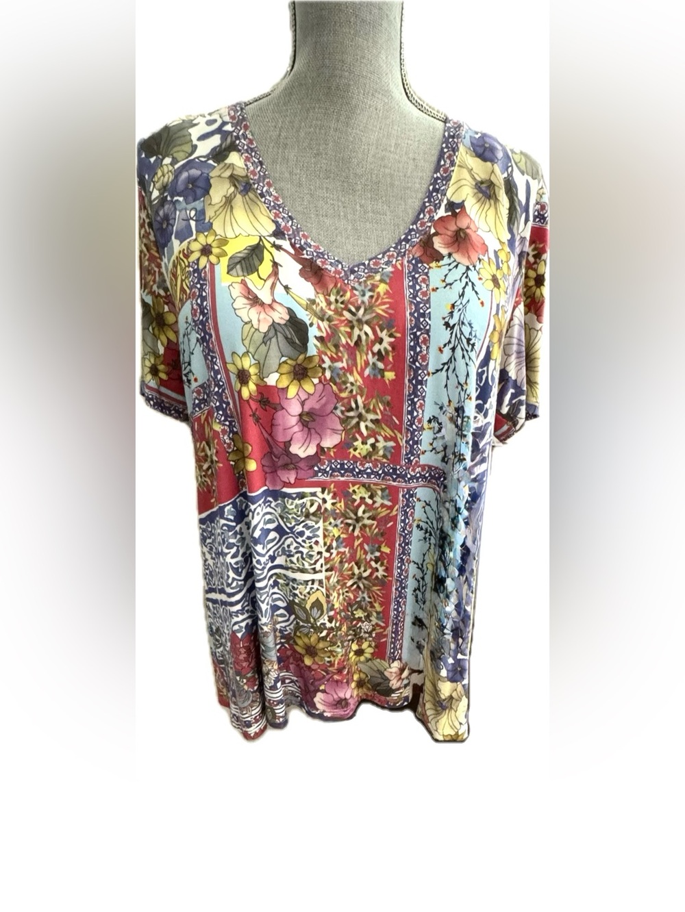 Johnny Was Multi-Color Floral Patchwork V-Neck Soft Stretch Swing Top